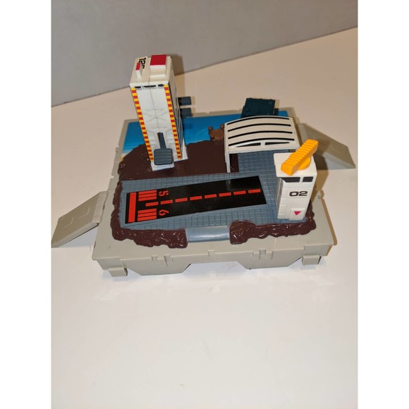 Vintage 1987 Galoob Micro Machines Travel Marina Air Base Military Jets Imperial - Picture 4 of 16